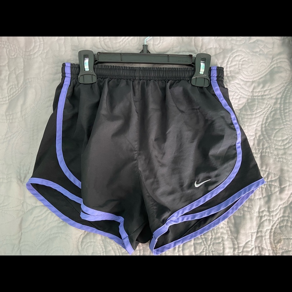 Black nike shorts w/ purple lining